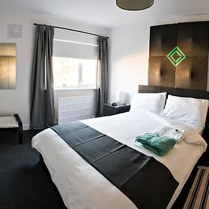 6 Rathgar Easy Access To Downtown Dublin